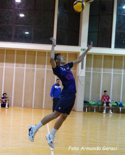 DSC03611y_tn.jpg